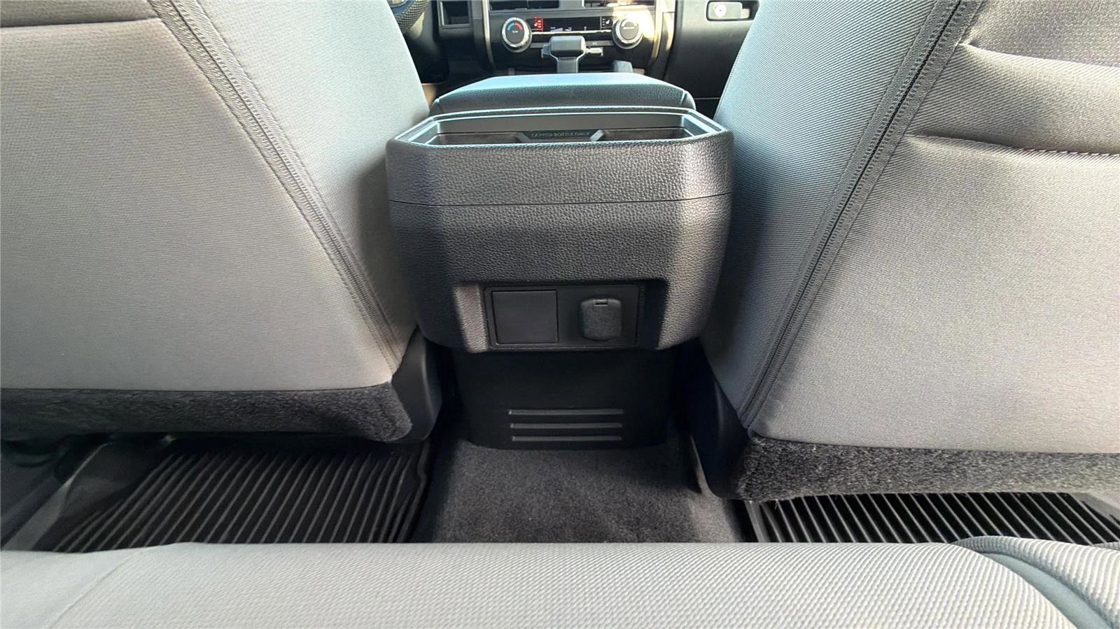 Used 2024 Toyota Tacoma SR5 image 29