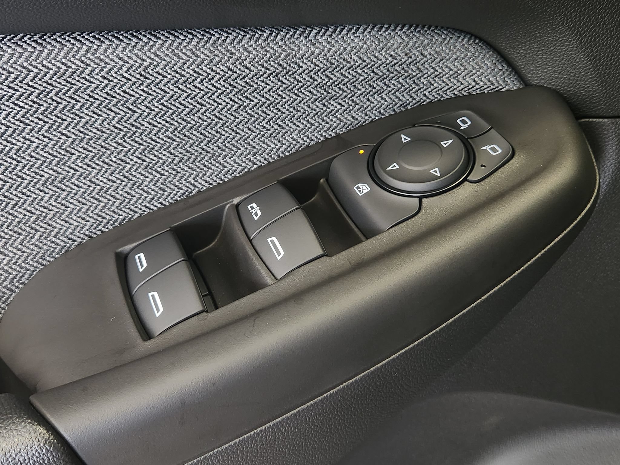 New 2026 Chevrolet TrailBlazer LS w/ LS Convenience Package FWD image 22