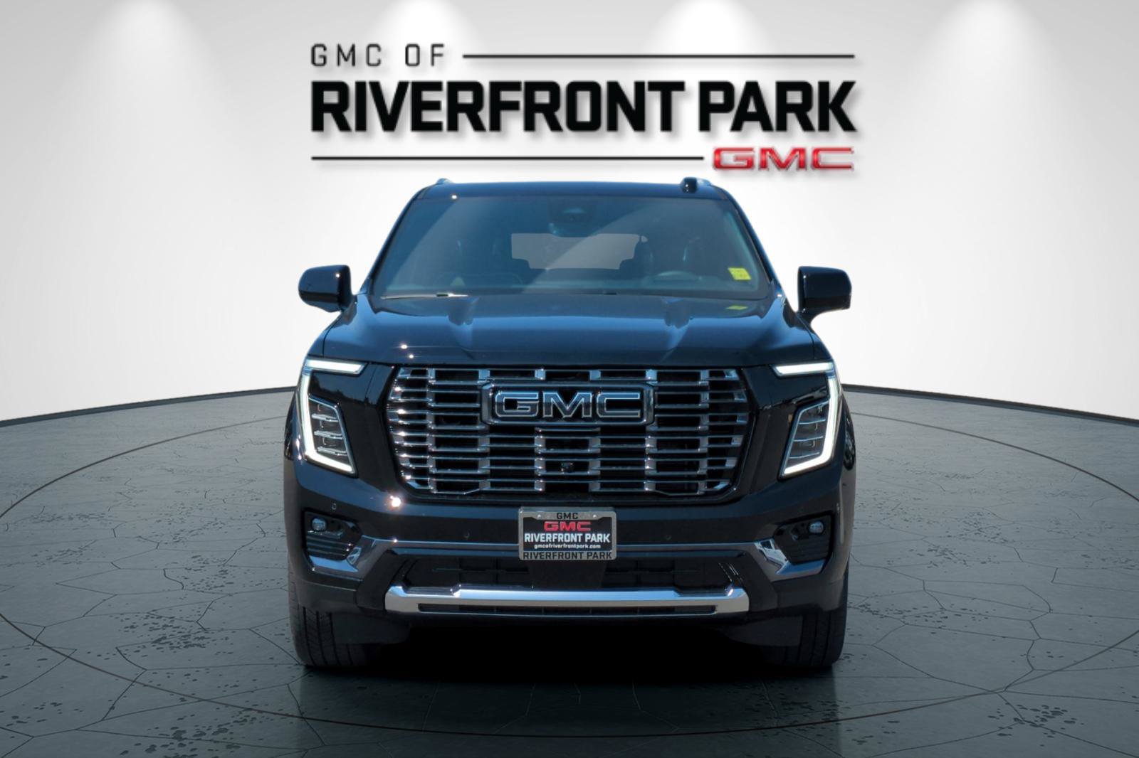 Used 2026 GMC Yukon XL Denali Ultimate AWD/4WD image 9