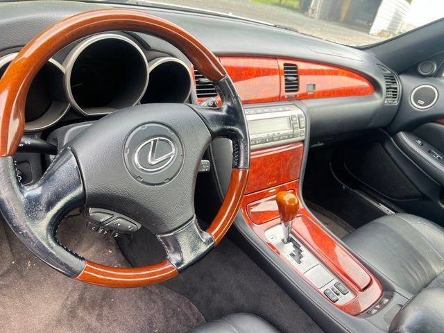 Used 2008 Lexus SC 430 Convertible RWD image 16
