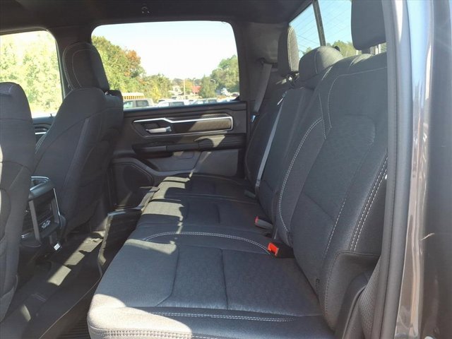 New 2026 RAM 1500 4x4 Crew Cab image 10