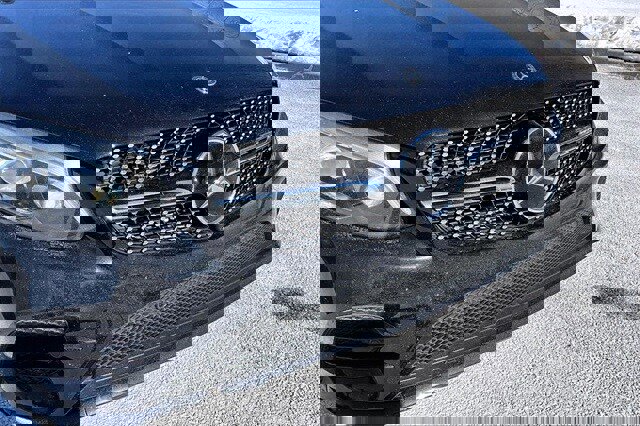 Used 2019 Mercedes-Benz GLC 43 AMG 4MATIC image 5