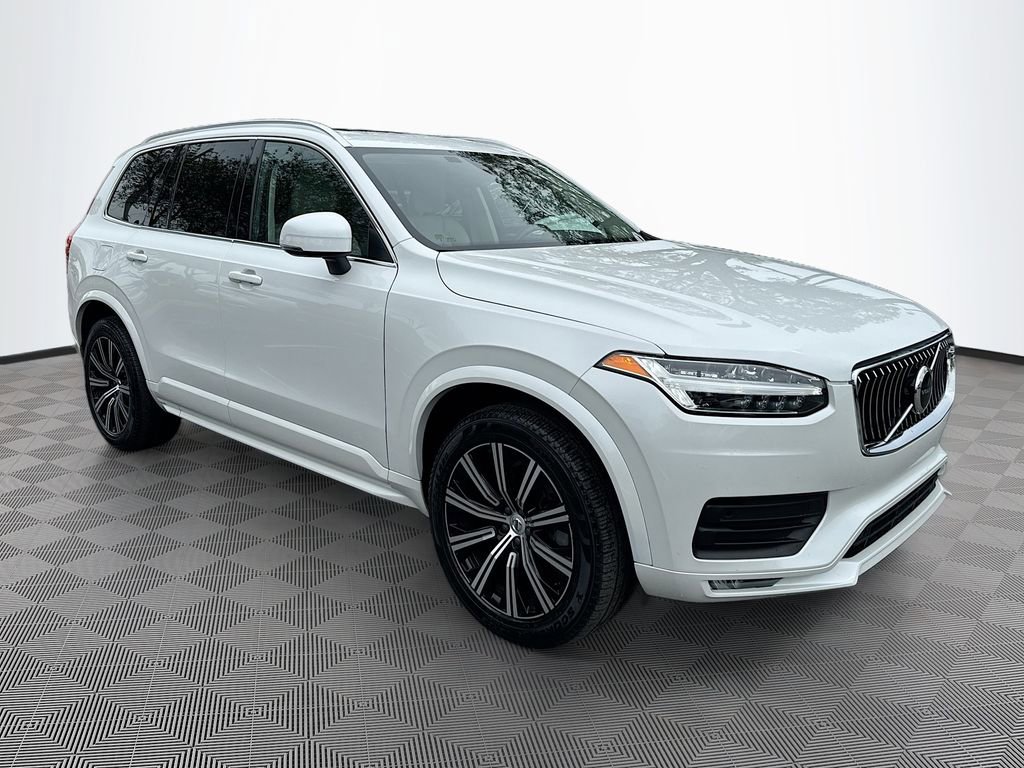 Used 2023 Volvo XC90 B5 Core w/ Protection Package image 4