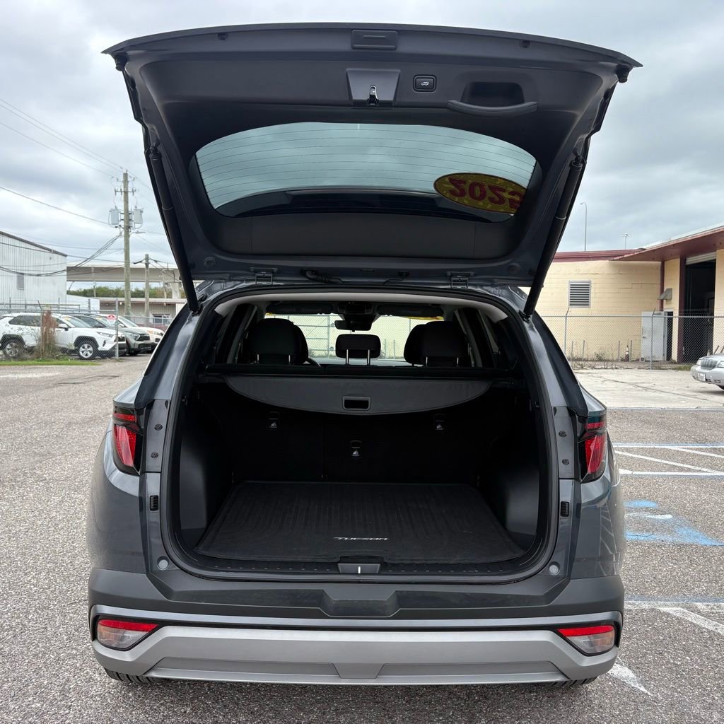 Used 2025 Hyundai Tucson SEL image 13