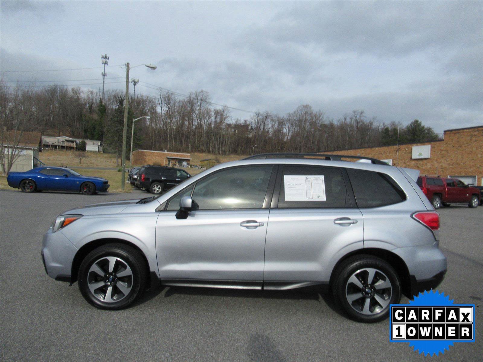 Used 2017 Subaru Forester 2.5i Premium image 6