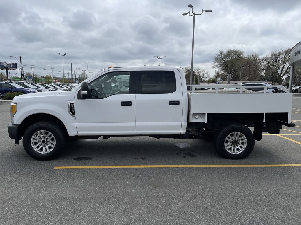 Used 2017 Ford F350 XLT AWD/4WD image 4