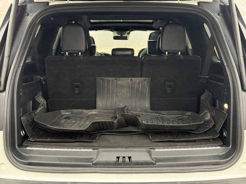 Used 2020 Lincoln Navigator L Reserve w/ Luxury Package AWD/4WD image 8