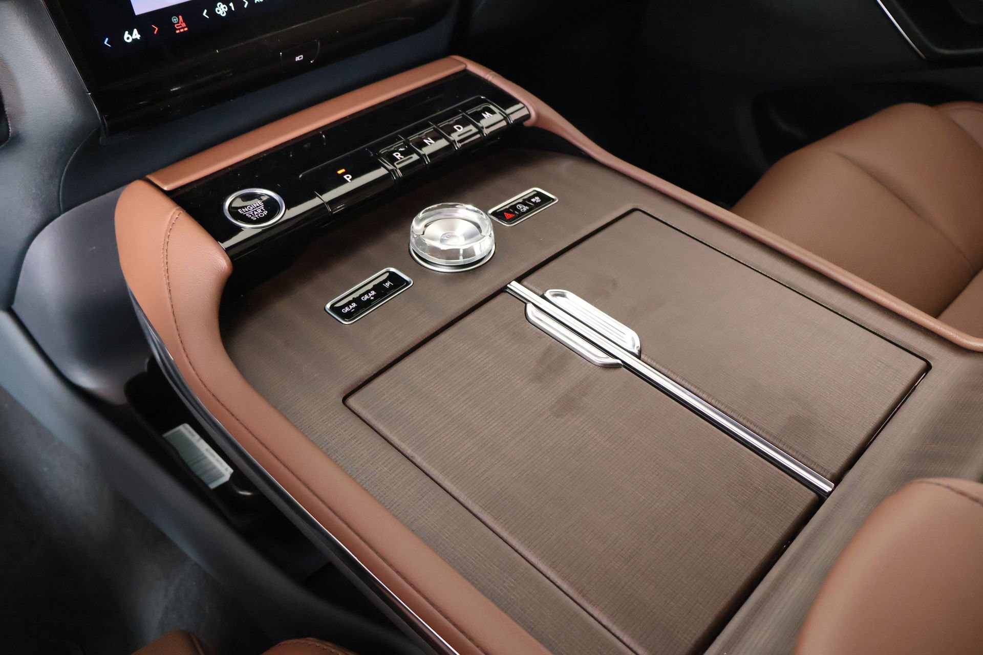 New 2026 Lincoln Navigator Reserve image 9
