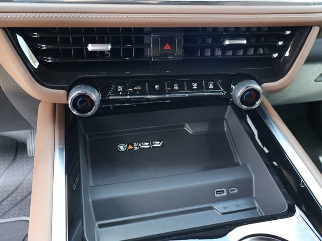 New 2026 Chevrolet Tahoe High Country AWD/4WD image 29