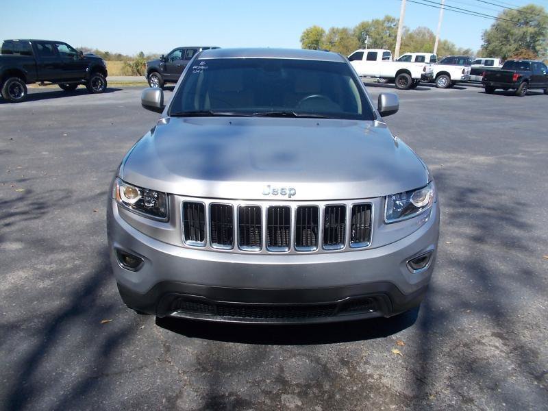 Used 2016 Jeep Grand Cherokee Laredo RWD image 9