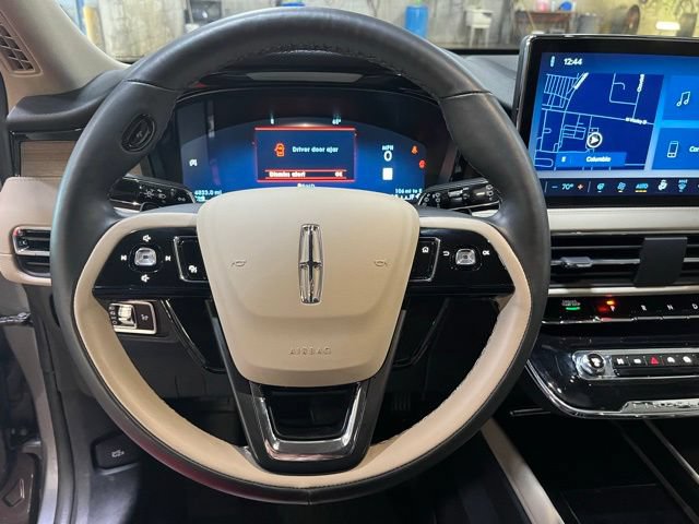 Certified 2025 Lincoln Corsair Reserve AWD/4WD image 21
