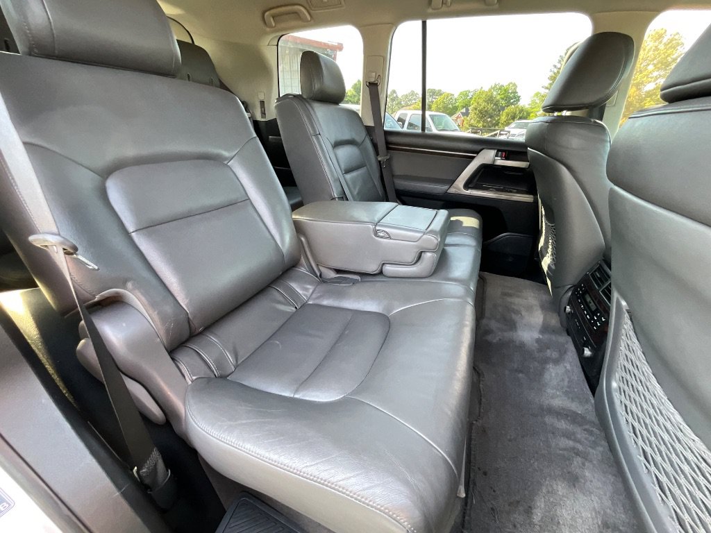 Used 2009 Toyota Land Cruiser AWD/4WD image 30