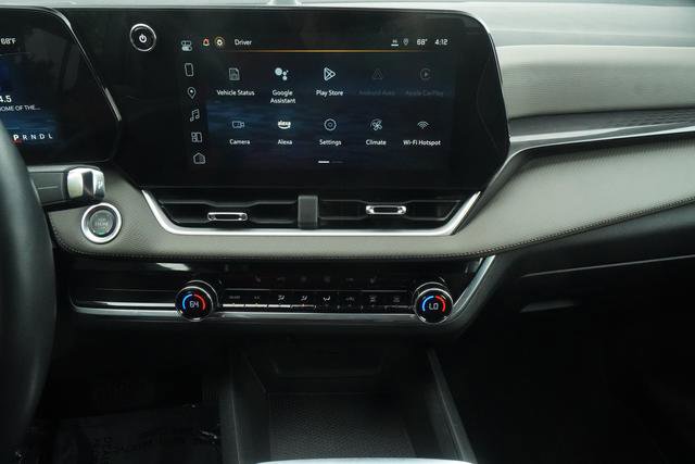 Used 2025 Chevrolet Equinox LT w/ Convenience Package II image 20