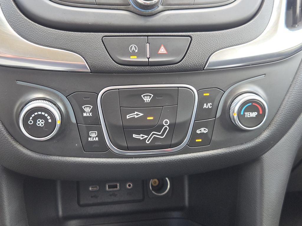 Used 2022 Chevrolet Equinox LT FWD image 20