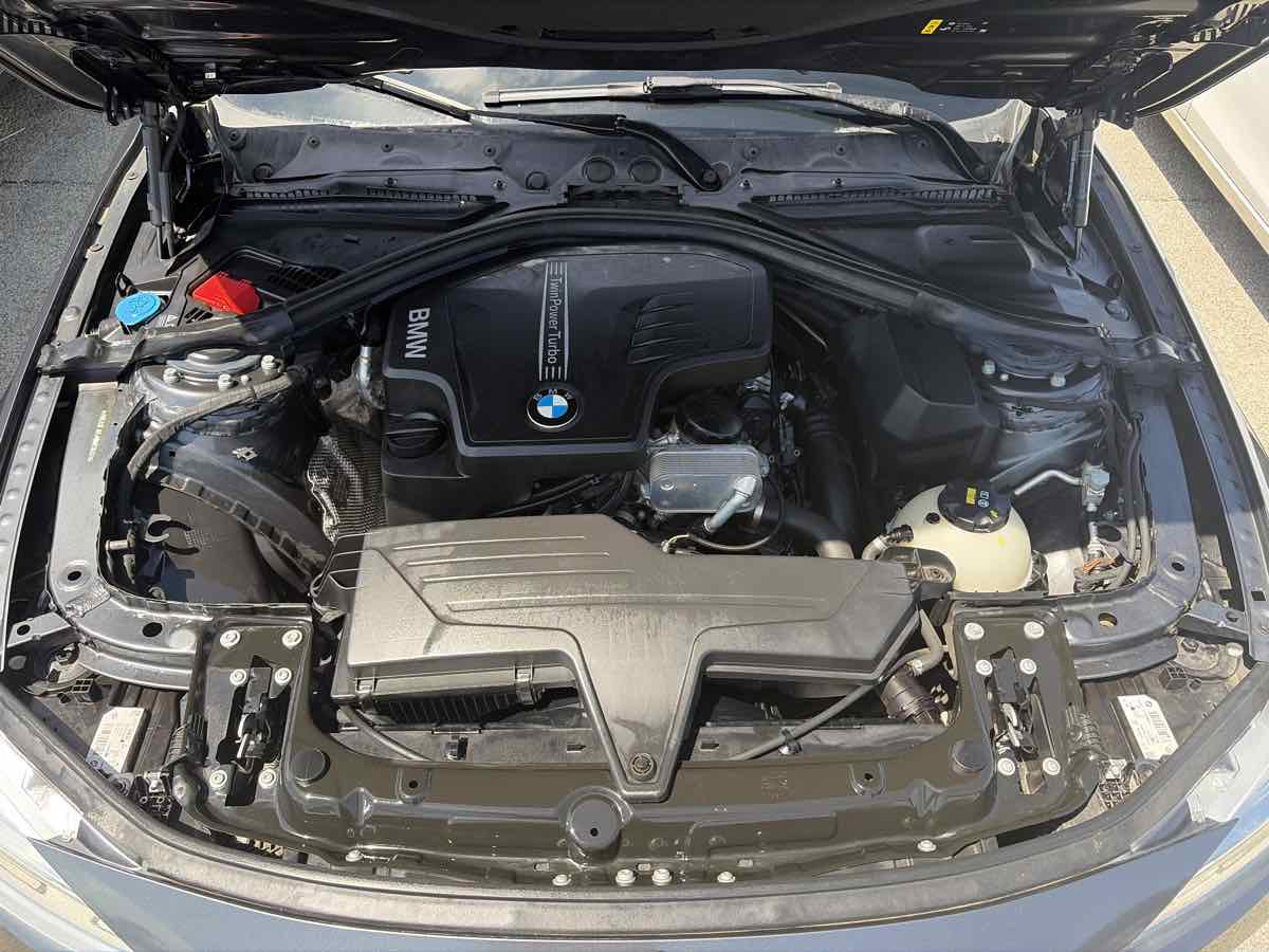 Used 2018 BMW 320i Sedan RWD image 34
