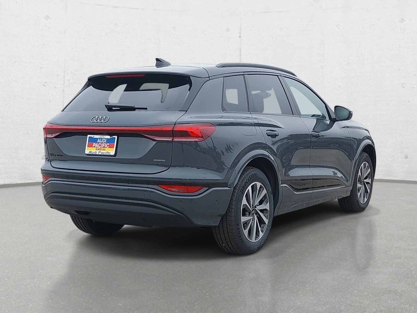 New 2027 Audi Q6 e-tron Premium AWD/4WD image 5