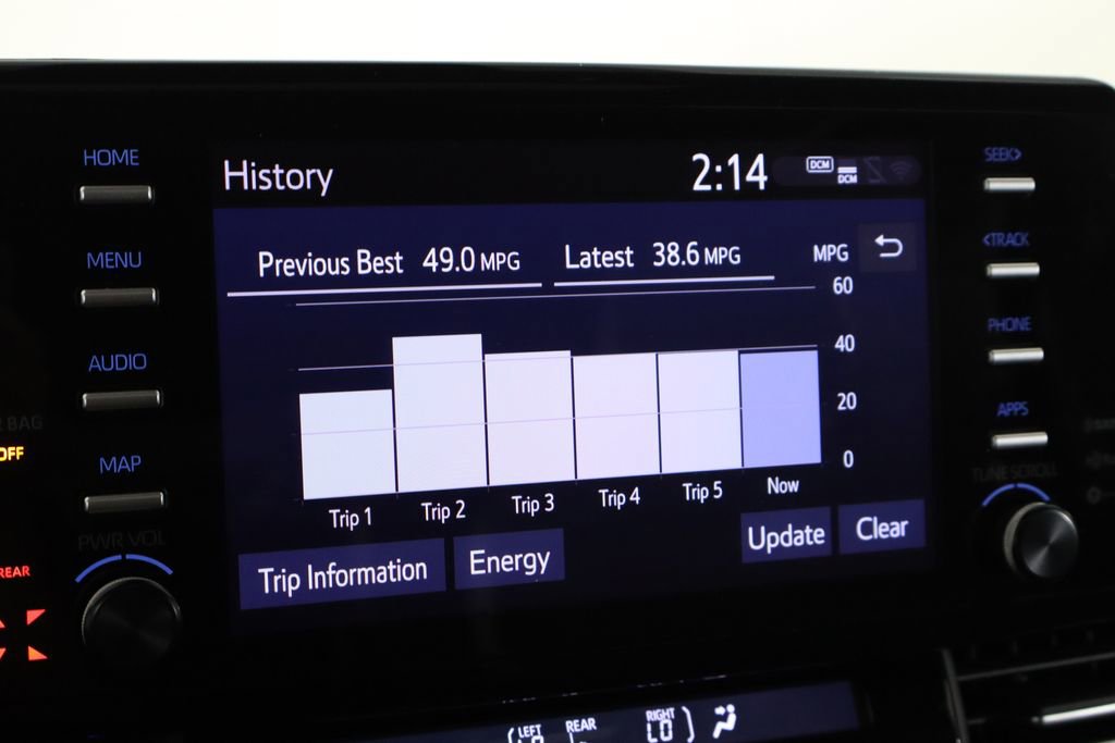 Used 2024 Toyota Sienna XLE image 40