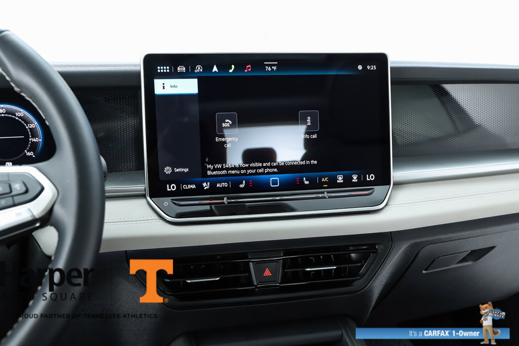 New 2025 Volkswagen Tiguan SE w/ Panoramic Sunroof Package AWD/4WD image 64