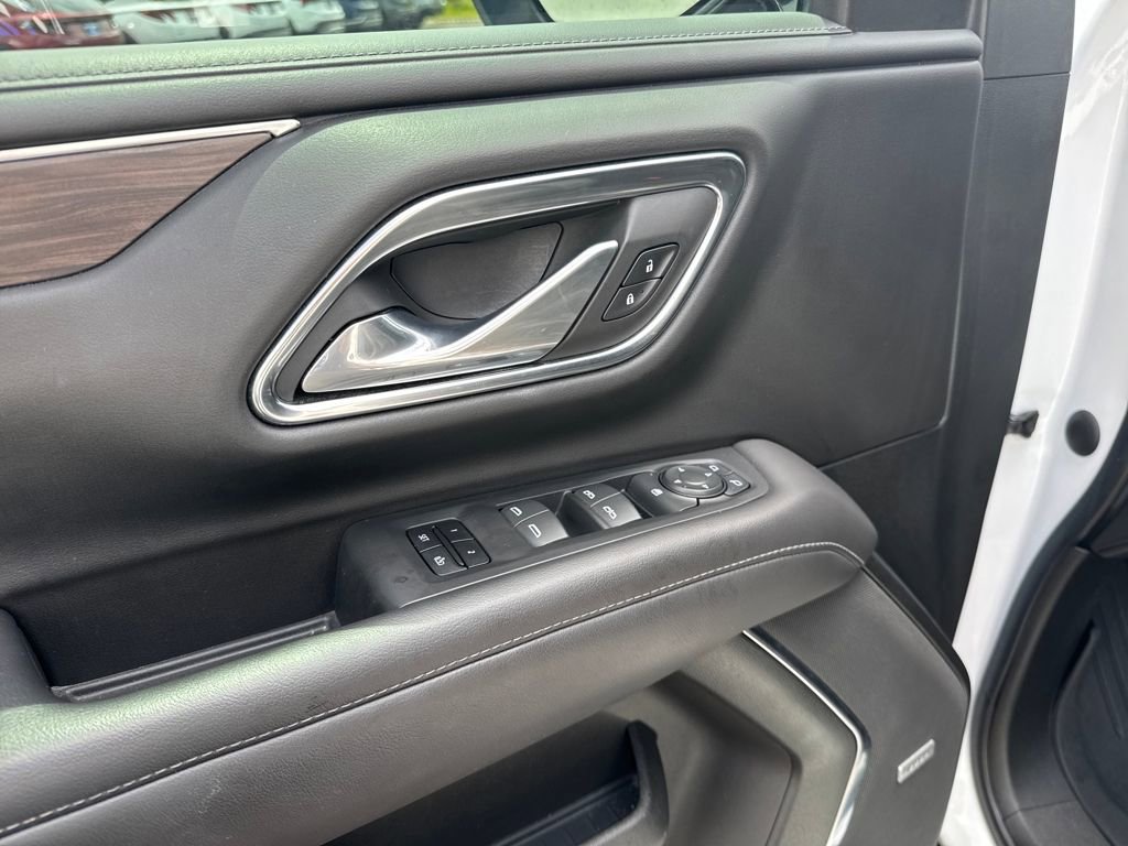 Used 2021 Chevrolet Tahoe LT w/ Rear Media and Nav Package image 11