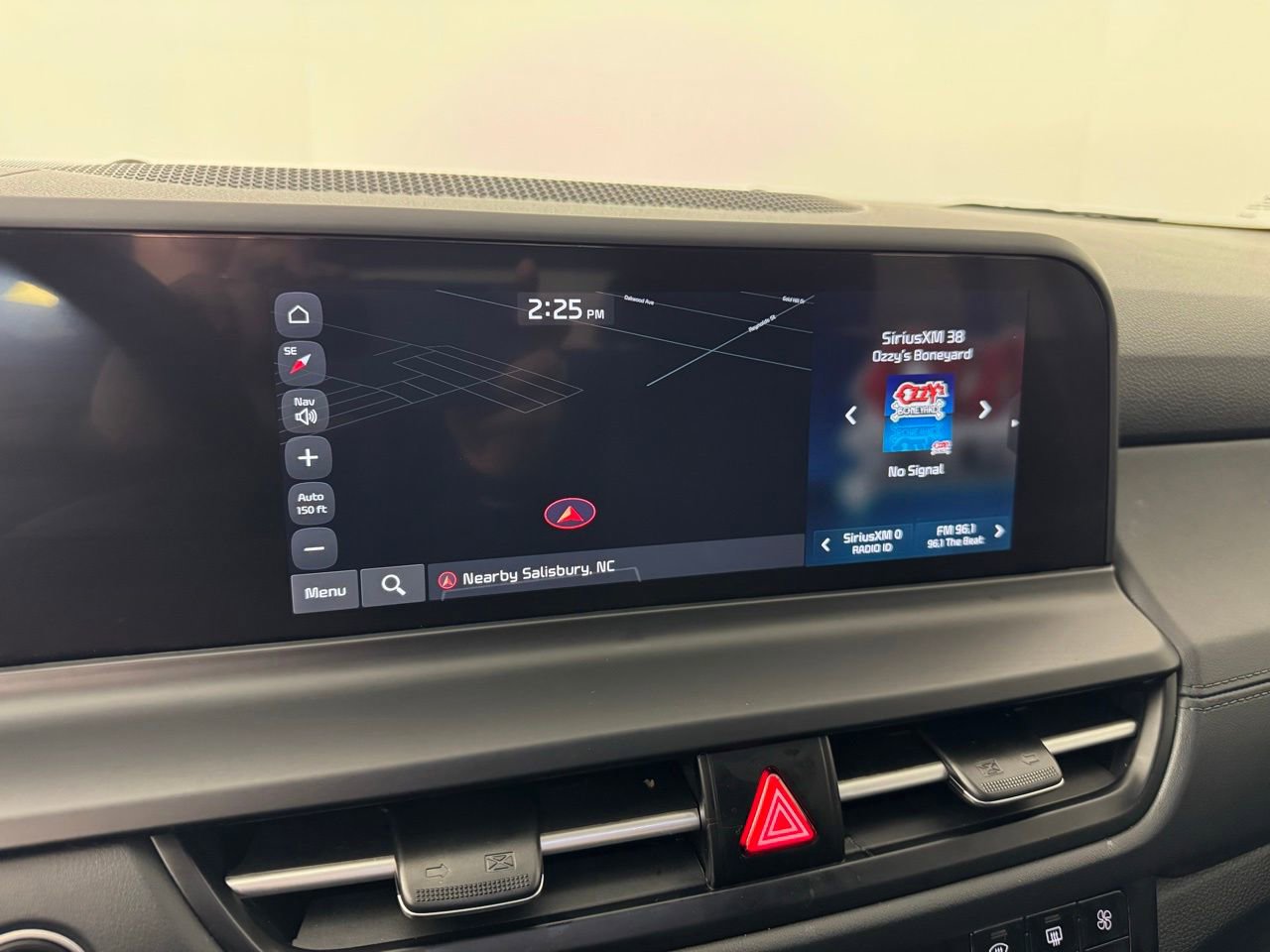 Used 2025 Kia Seltos EX image 18