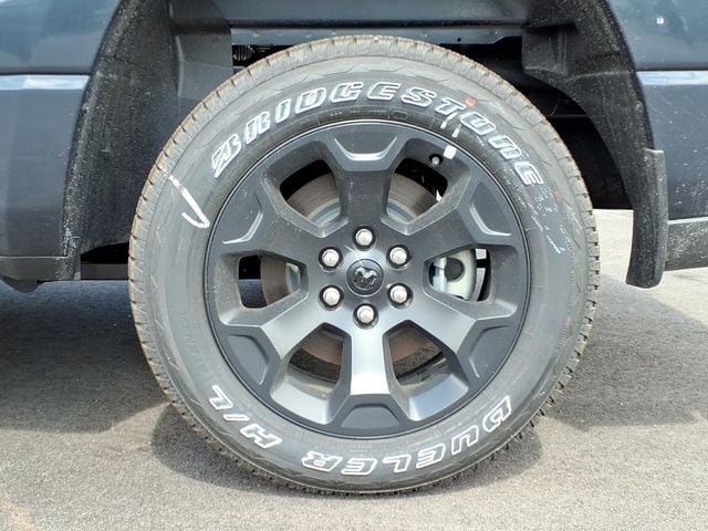 New 2026 RAM 1500 Express AWD/4WD image 10