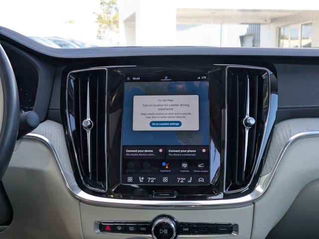 Used 2024 Volvo S60 T8 Ultimate image 23