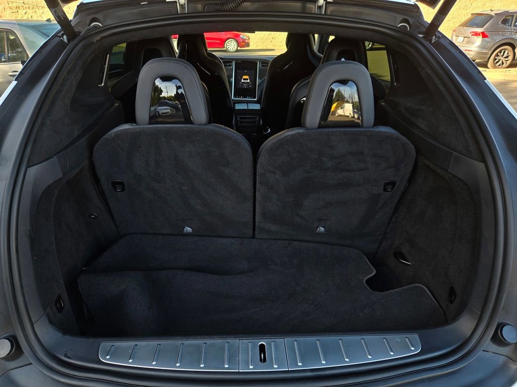 Used 2016 Tesla Model X Performance image 26