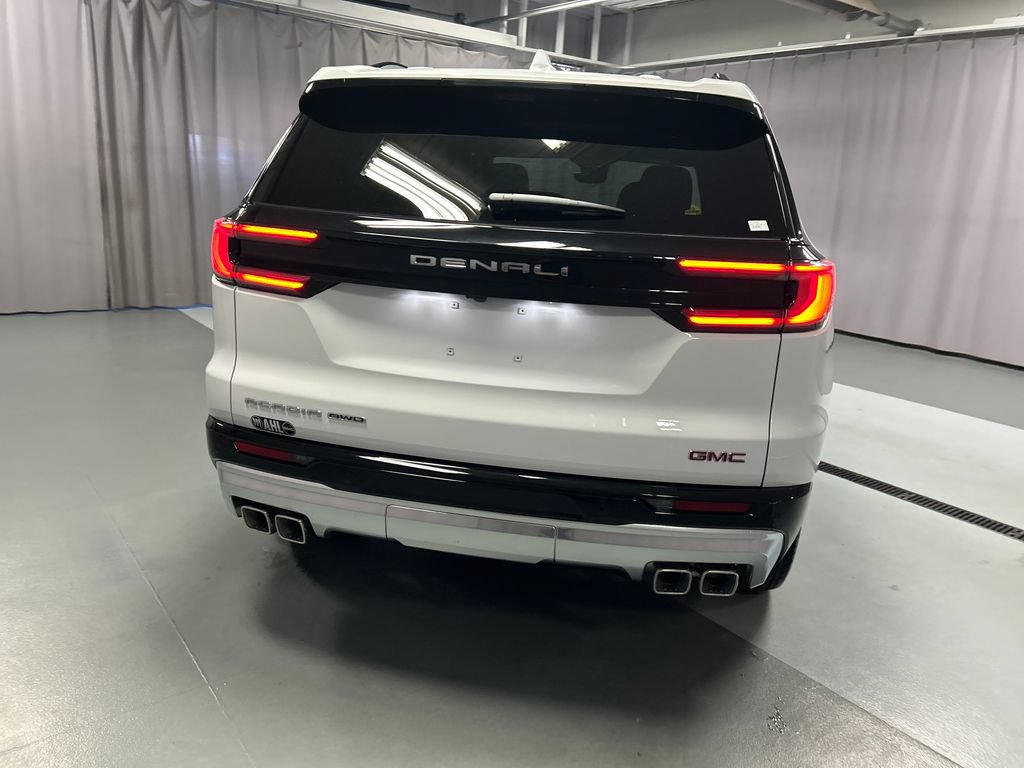 New 2027 GMC Acadia Denali w/ Denali Reserve Package AWD/4WD image 6