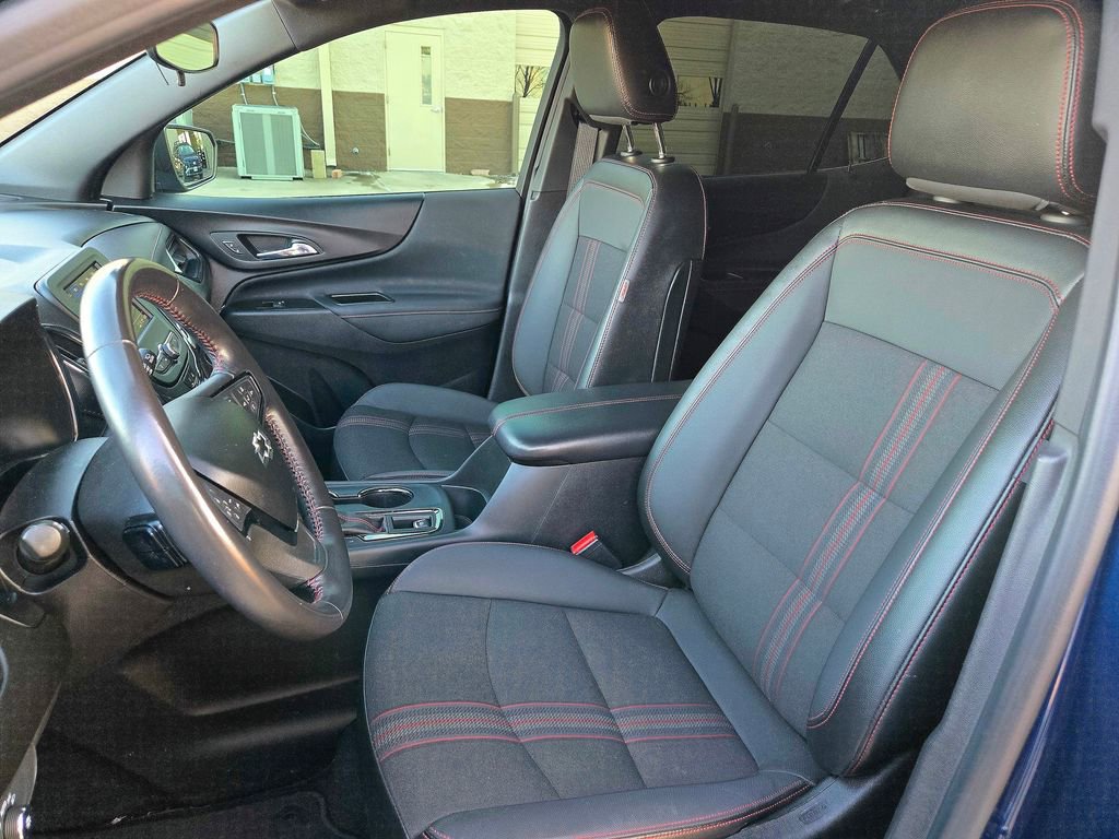 Used 2022 Chevrolet Equinox RS image 24