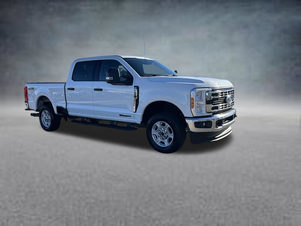 Used 2025 Ford F250 XLT AWD/4WD image 8