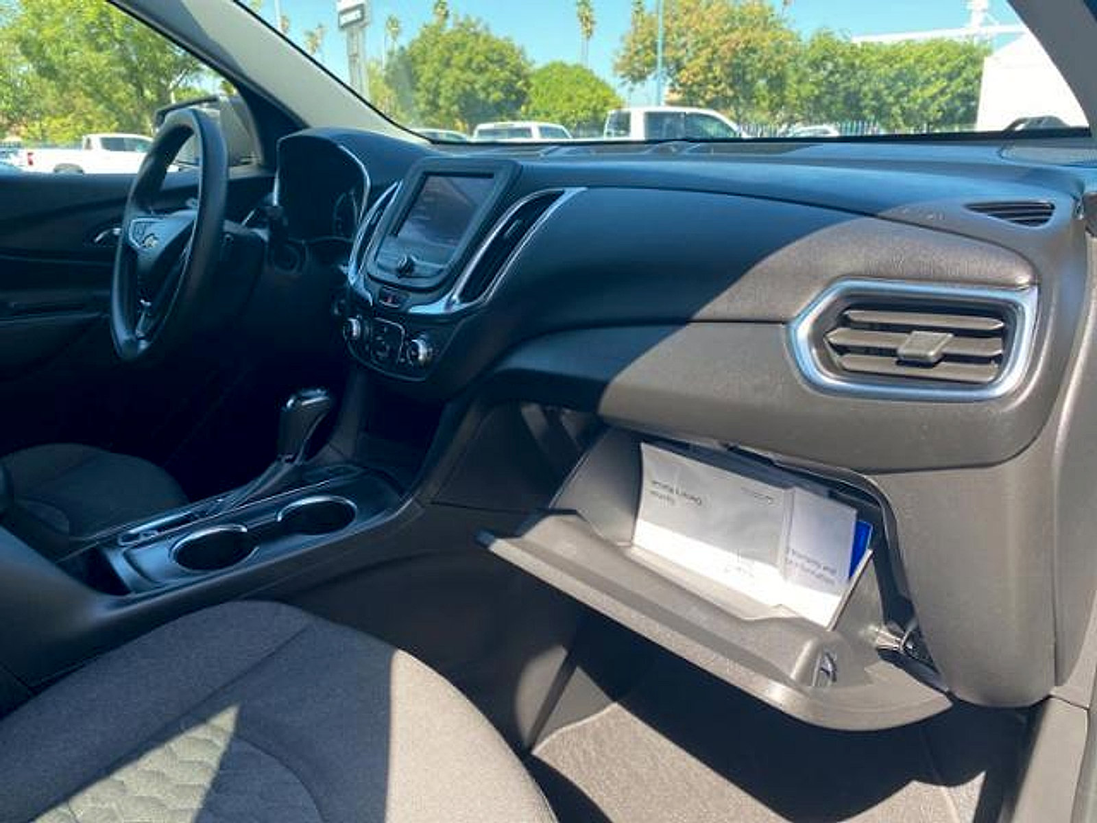 Used 2021 Chevrolet Equinox LT AWD/4WD image 24