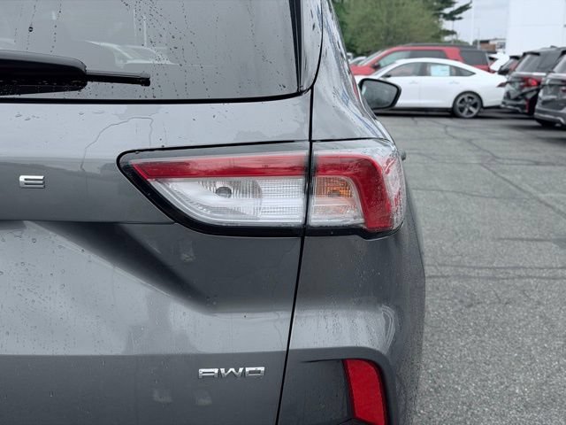 Used 2022 Ford Escape SEL AWD/4WD image 8