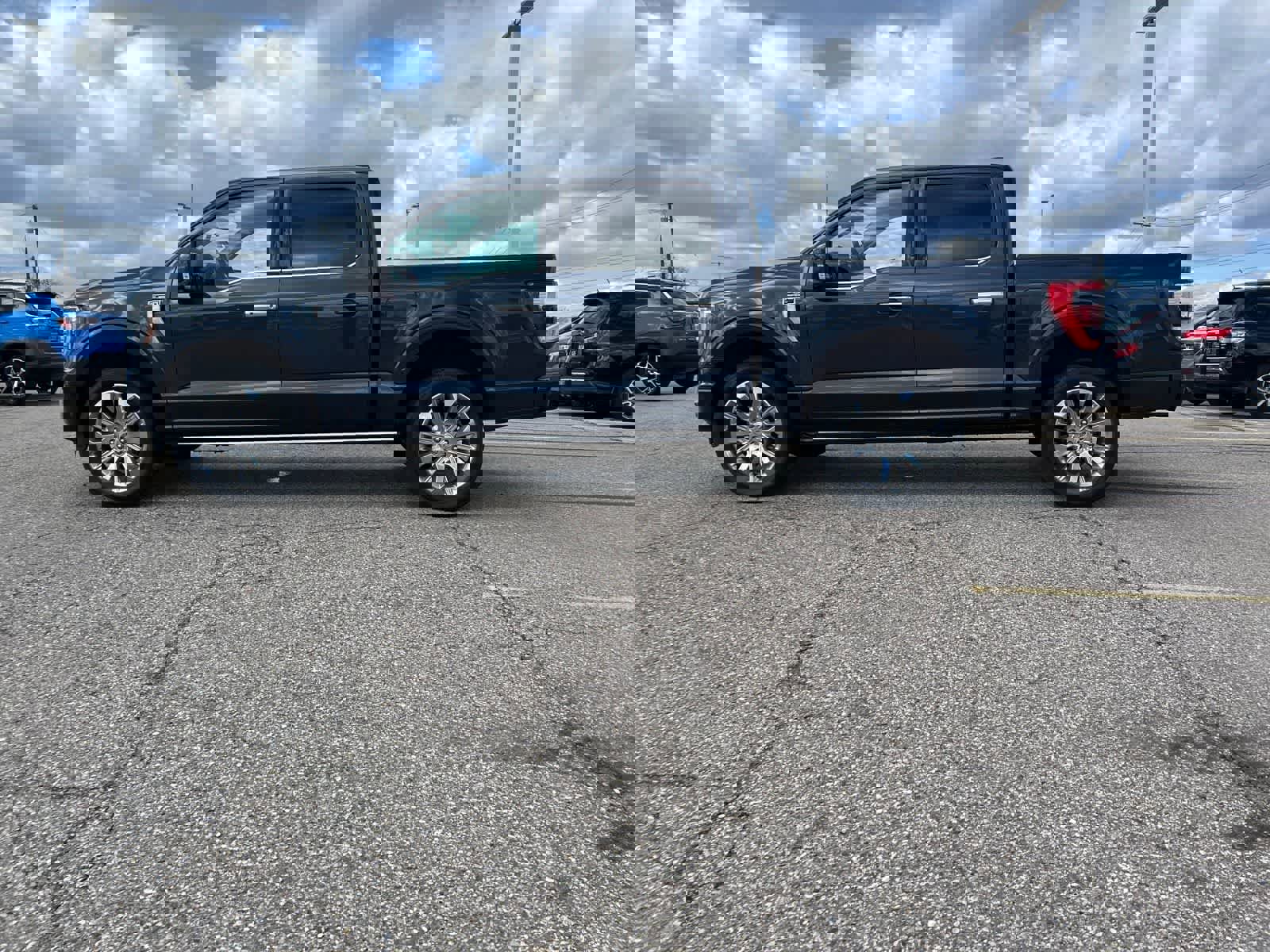 Used 2022 Ford F150 Limited image 31