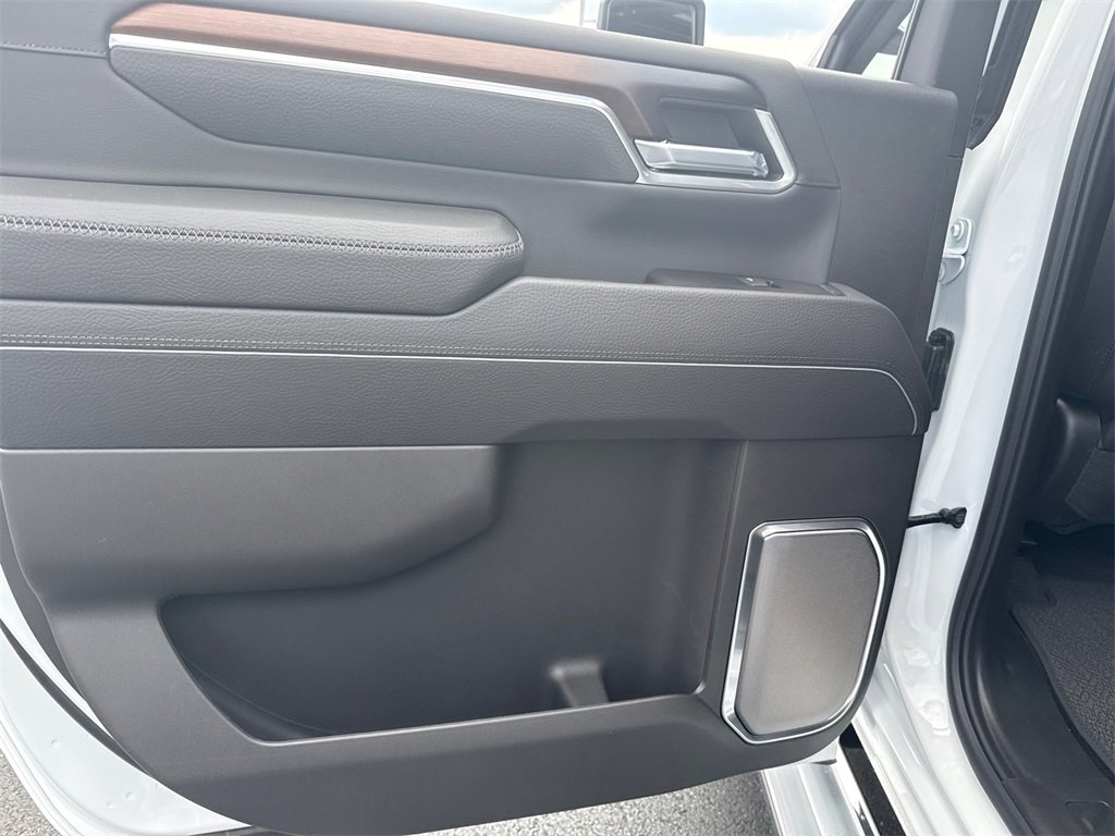 New 2026 GMC Sierra 2500 Denali w/ Denali Reserve Package image 32