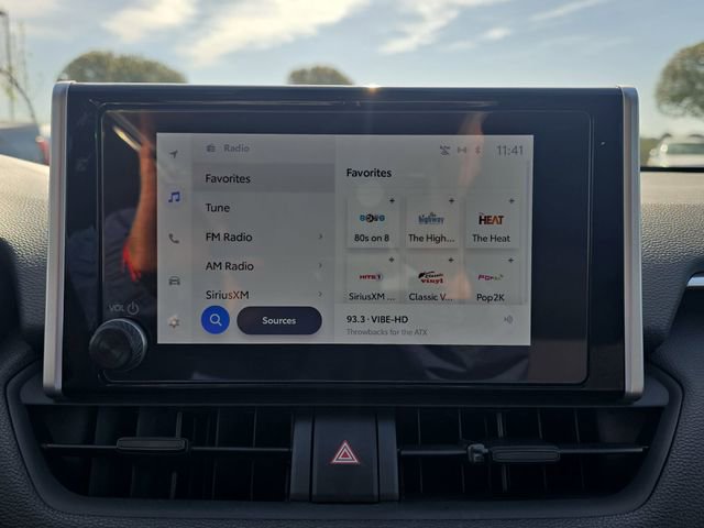 Used 2025 Toyota RAV4 LE image 20