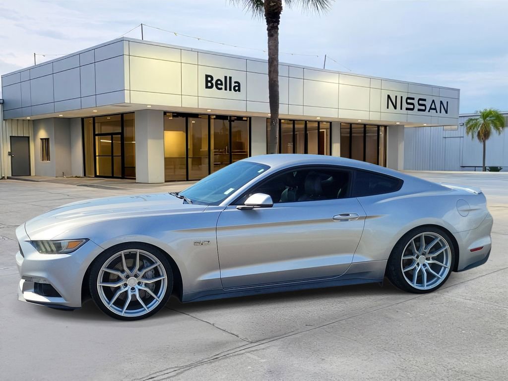 Used 2015 Ford Mustang GT Premium RWD image 2