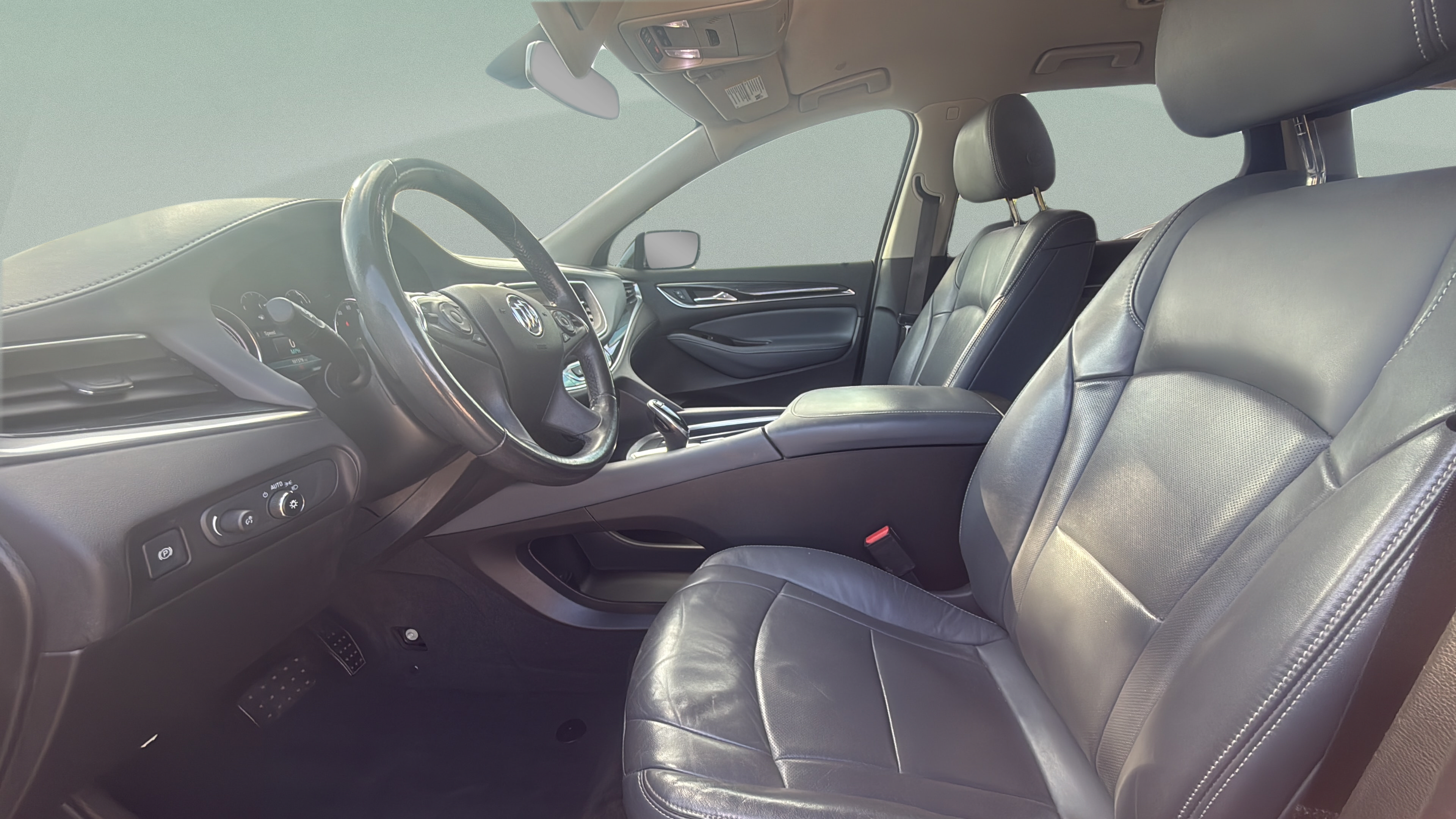 Used 2019 Buick Enclave Essence FWD image 9