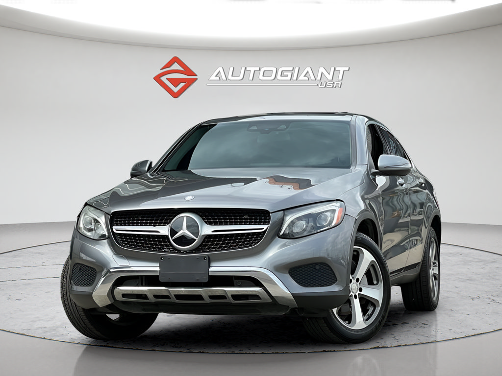 Used 2017 Mercedes-Benz GLC 300 4MATIC Coupe image 1