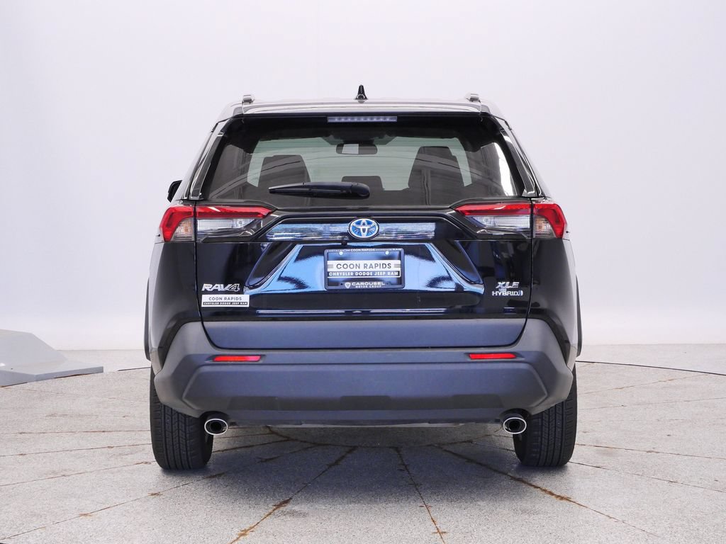 Used 2023 Toyota RAV4 XLE w/ Convenience Package AWD/4WD image 4