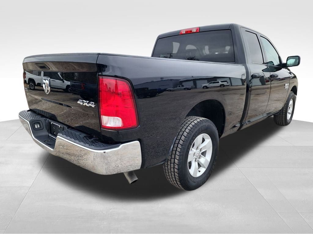 Used 2024 RAM 1500 Classic SLT image 8