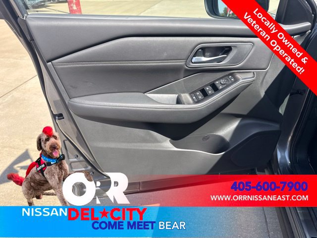 New 2026 Nissan Rogue Dark Armor AWD/4WD image 12