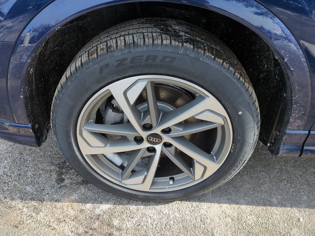 New 2025 Audi Q3 2.0T Premium image 26