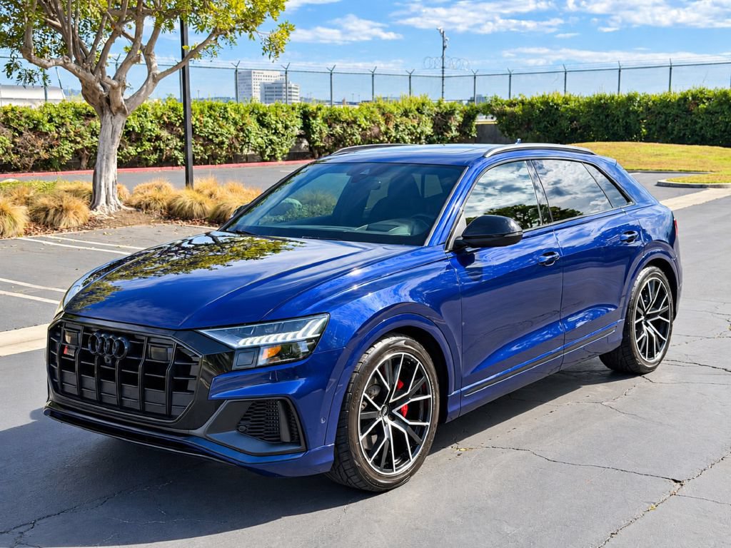 Used 2020 Audi SQ8 Prestige w/ Prestige Package AWD/4WD image 2