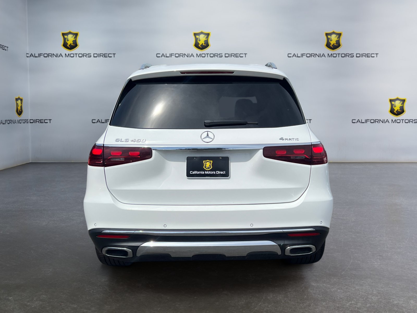 Used 2024 Mercedes-Benz GLS 450 4MATIC image 4