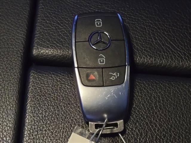 Used 2024 Mercedes-Benz GLE 350 4MATIC image 36