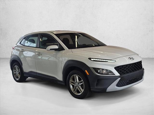 Used 2022 Hyundai Kona SE FWD image 3