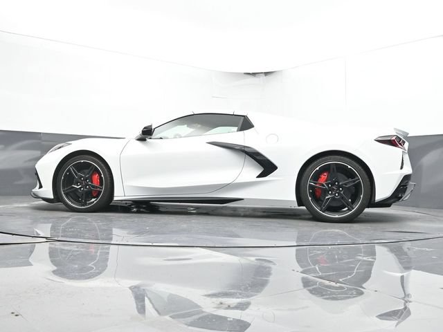 Used 2024 Chevrolet Corvette Stingray Premium Conv w/ Battery Protection Package RWD image 42