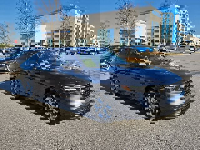 Certified 2025 Honda Accord LX image 10