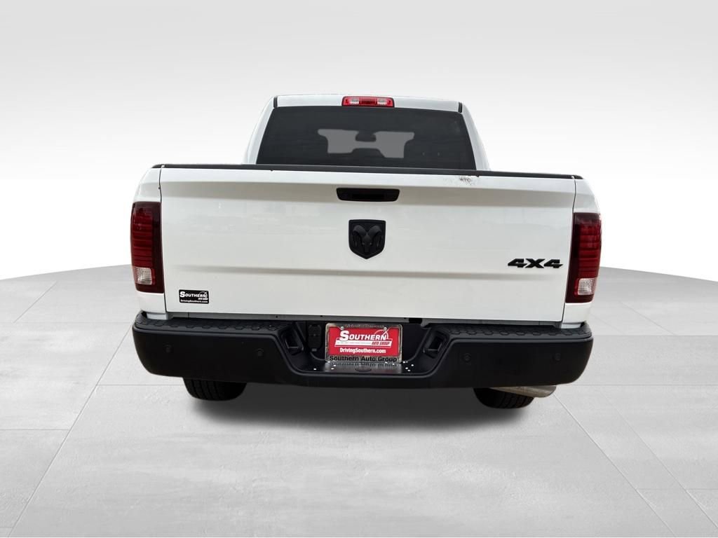 Used 2024 RAM 1500 Classic Warlock AWD/4WD image 4