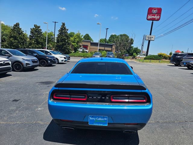 Used 2016 Dodge Challenger R/T Scat Pack RWD image 7